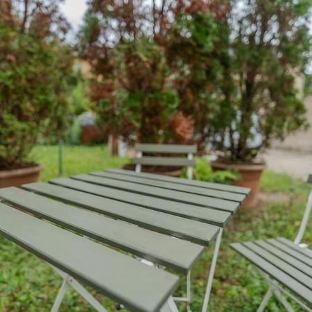 Wohnung Naehe Stadtzentrum Mit Wohnzimmer Und Kueche Koblenz  Bagian luar foto